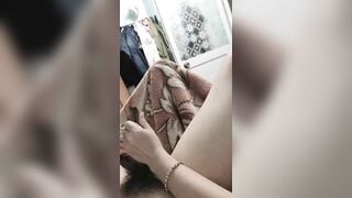Sơ hở là bị cầm cu