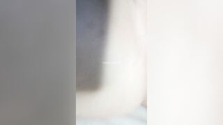 Em Gái lồn múp nhiều nước dưới MÔ TẢ 3 2
