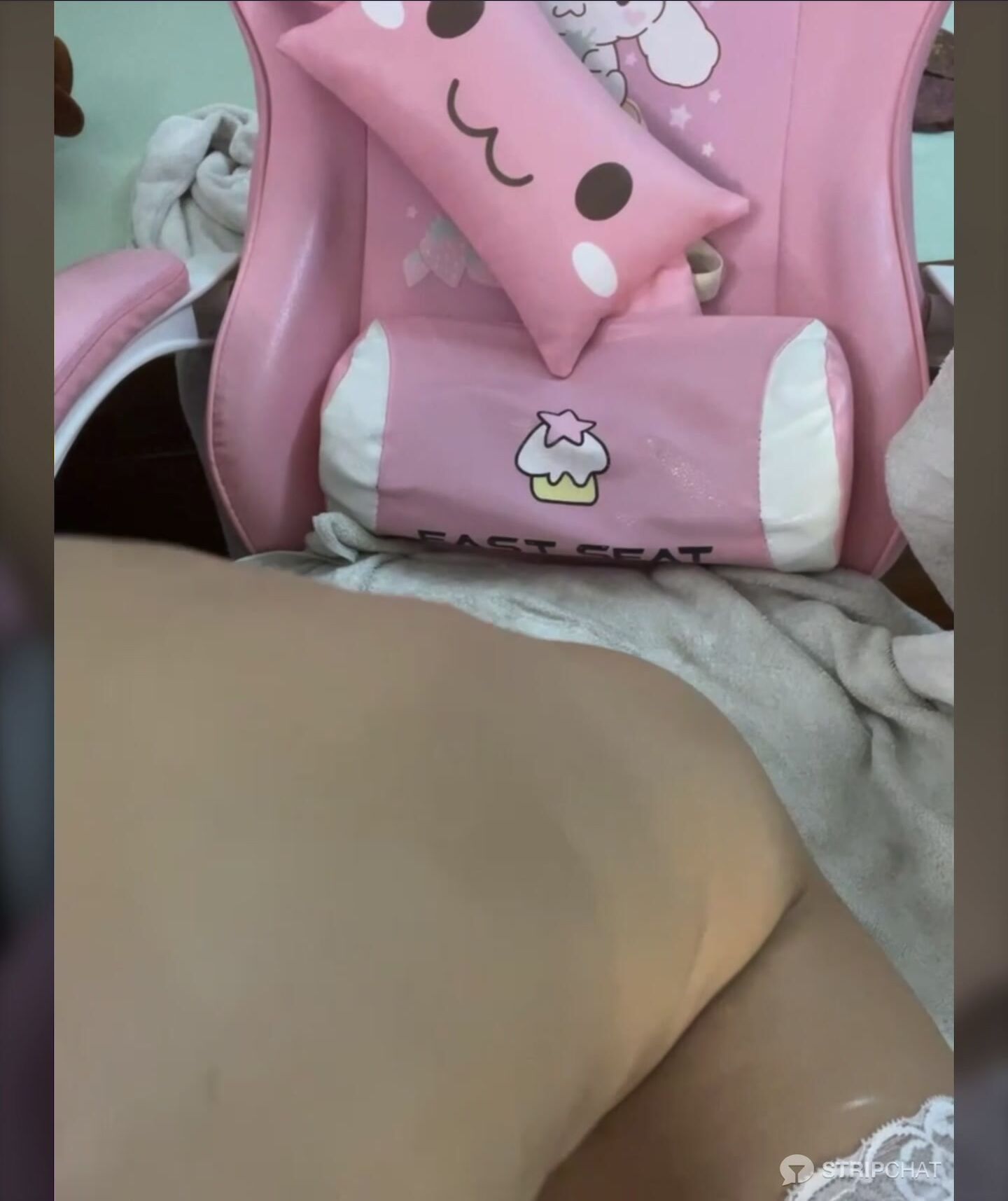 ___Erin___ 6