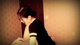 Quay lén e KTV massage lingam cực xinh vừa sục cu vừa cho khách sờ hàng #2