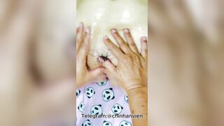 Massage Bướm Cho Chị Gái Lên Đỉnh