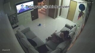Hack Camera Địt Vợ Dâm Ở Phòng Khách