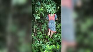 địt trong rừng với bé gái bản dâm đãng